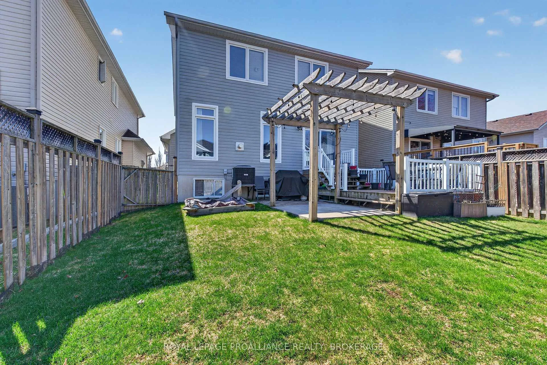 Photo 37 of 1244 Cyprus Road, Kingston, Kingston East (Incl Barret Crt) — HOMEH
