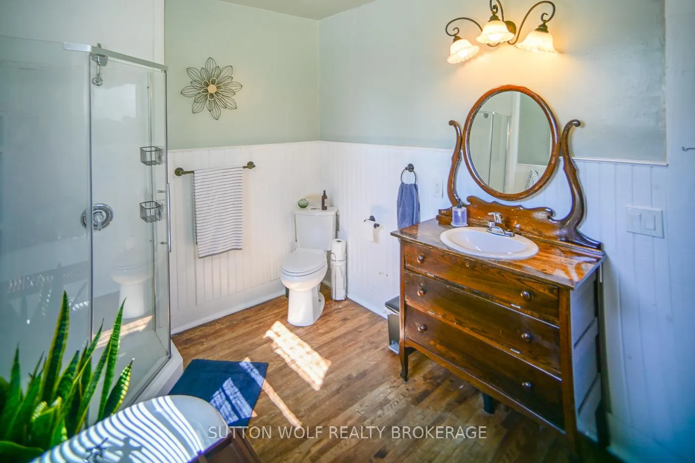 Photo 17 of 26 Arthur Street, Strathroy-Caradoc, NE — HOMEH