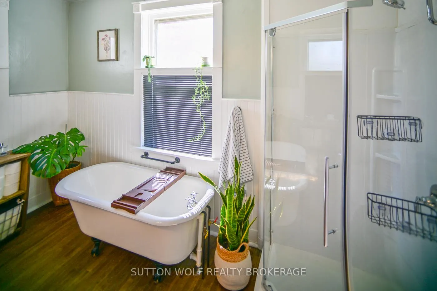 Photo 18 of 26 Arthur Street, Strathroy-Caradoc, NE — HOMEH