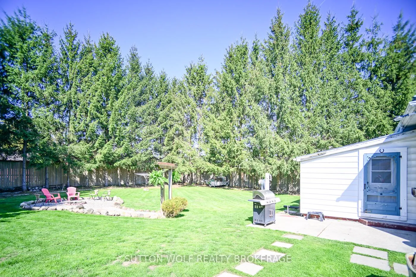 Photo 24 of 26 Arthur Street, Strathroy-Caradoc, NE — HOMEH