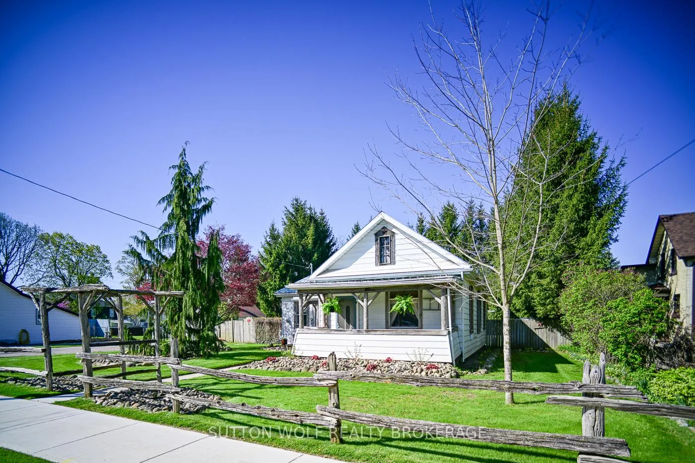 Photo 33 of 26 Arthur Street, Strathroy-Caradoc, NE — HOMEH