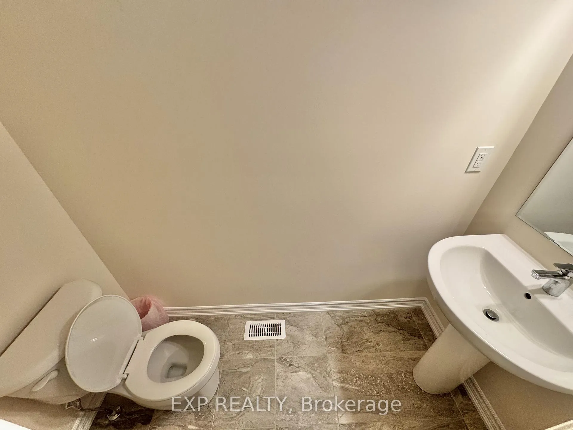 Photo 3 of 107 Mcgill Avenue, Erin — HOMEH