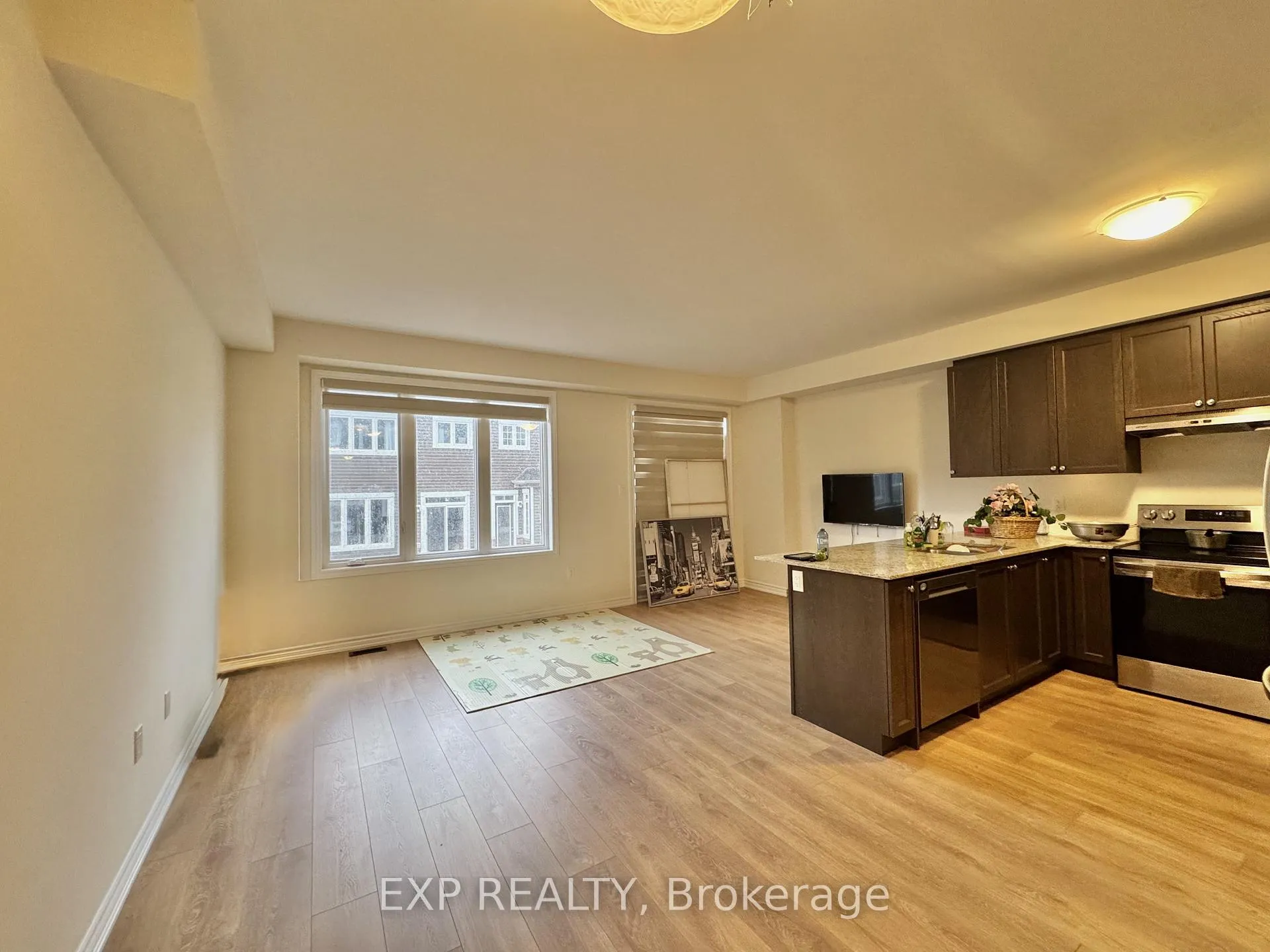 Photo 4 of 107 Mcgill Avenue, Erin — HOMEH