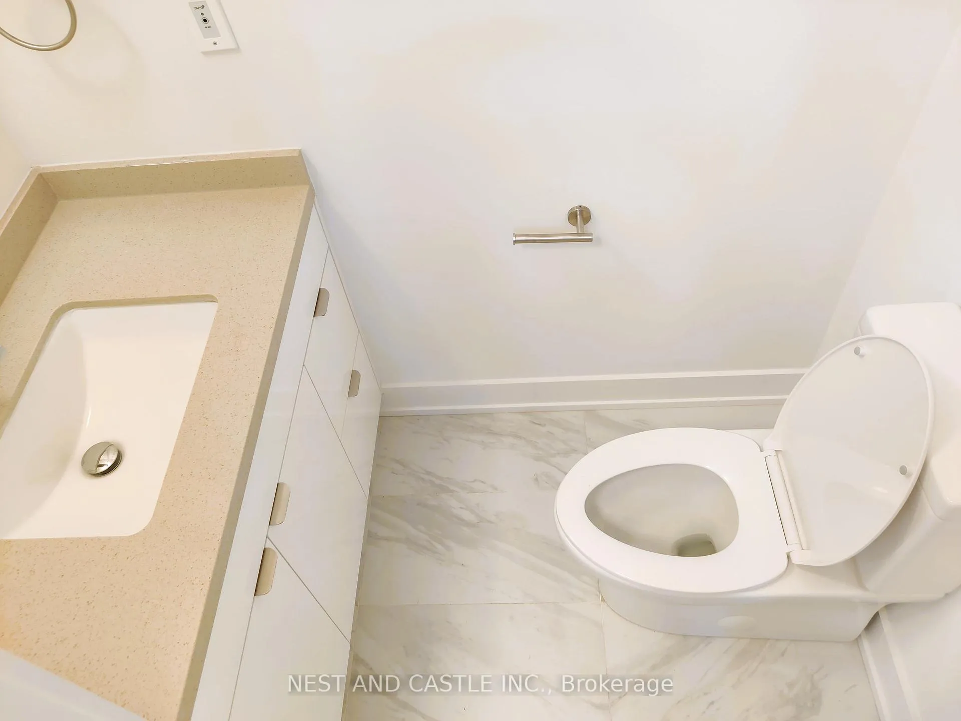 Photo 16 of Unit 3, 20 West Street, Brampton, Downtown Brampton — HOMEH