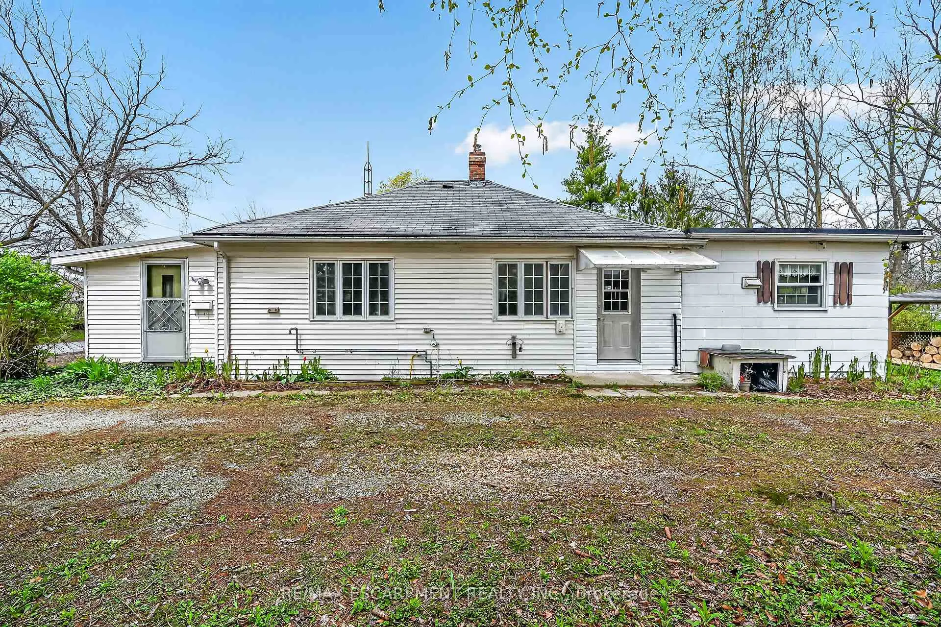 Photo of 313 John Street