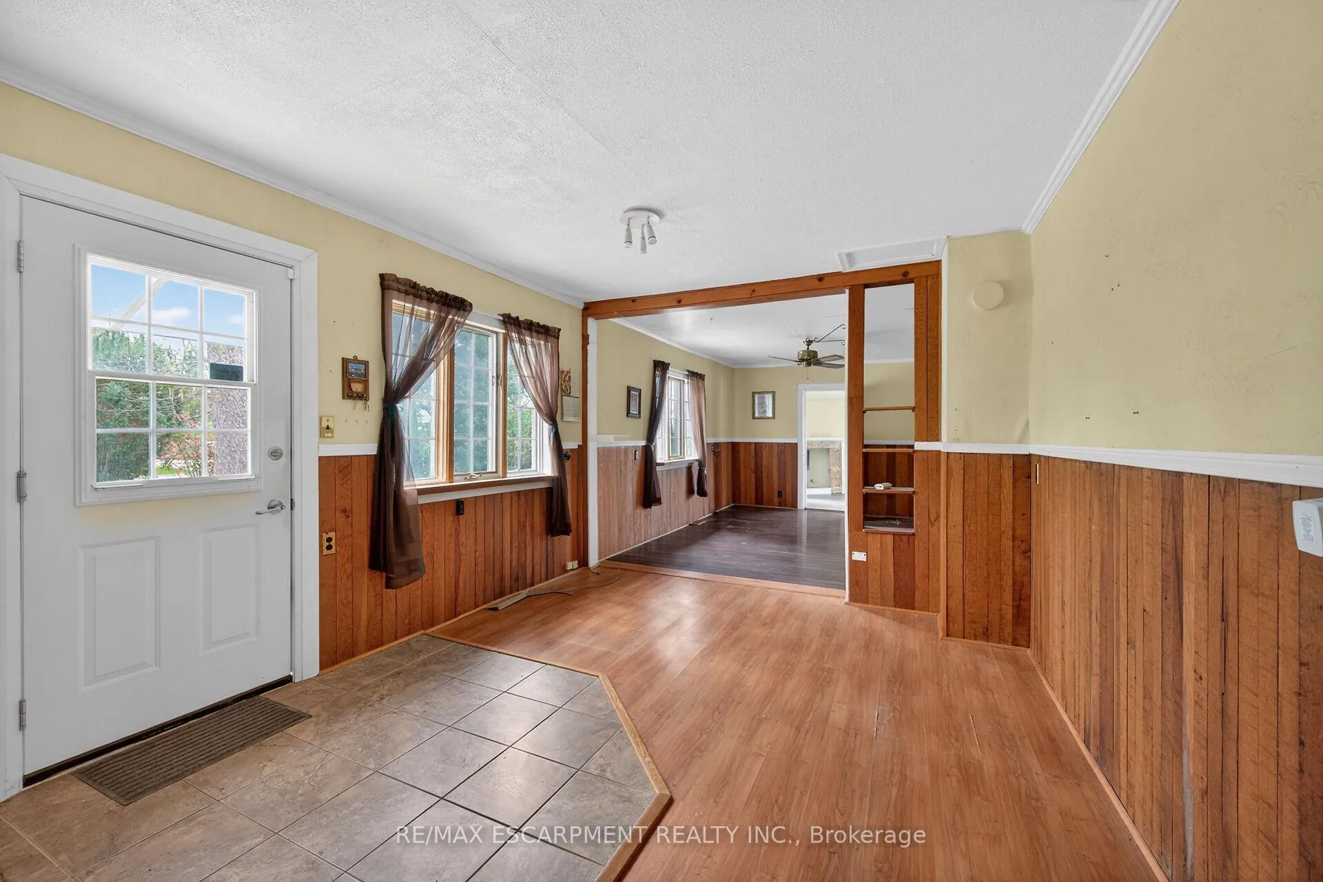 Photo 7 of 313 John Street, Norfolk, Simcoe — HOMEH