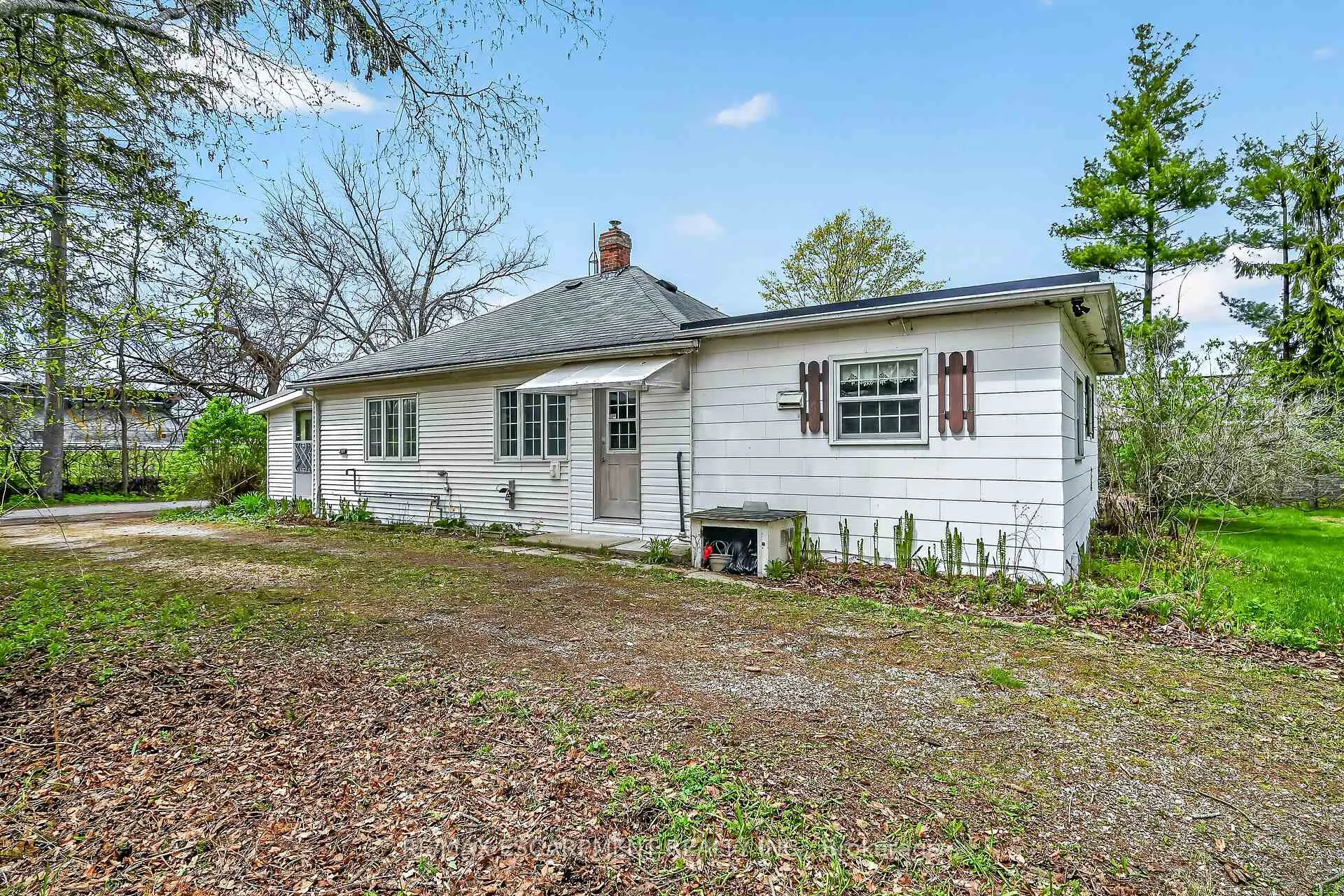 Photo 33 of 313 John Street, Norfolk, Simcoe — HOMEH