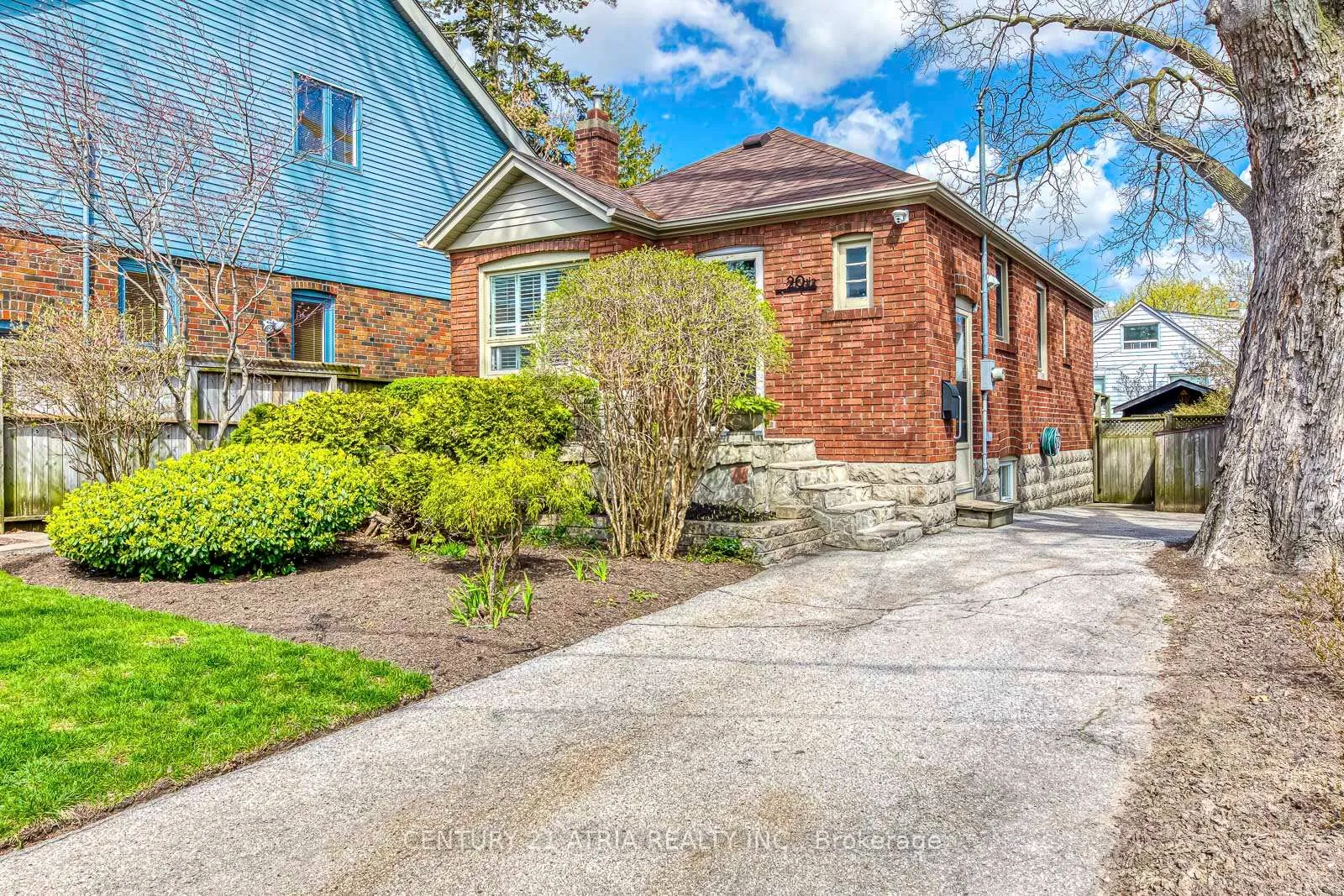 Front of 20 1/2 East Road