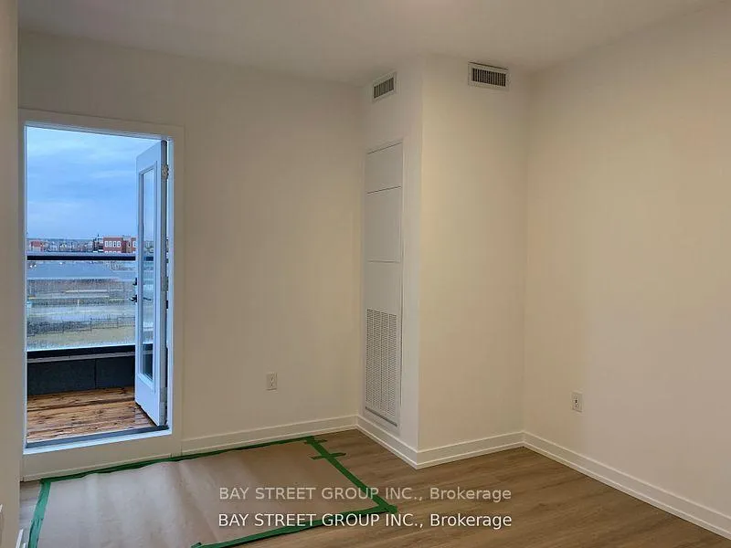 Photo 6 of Unit 13, 30 Lagerfeld Drive, Brampton, Northwest Brampton — HOMEH
