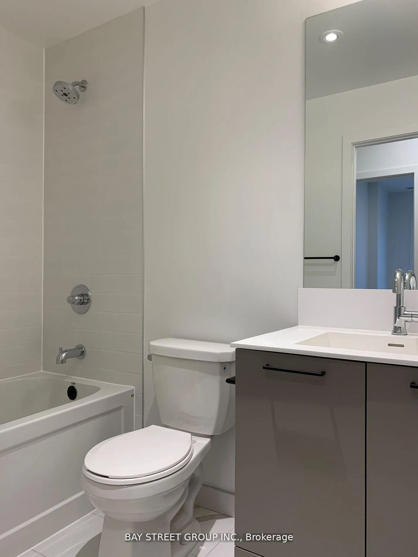 Photo 11 of Unit 13, 30 Lagerfeld Drive, Brampton, Northwest Brampton — HOMEH