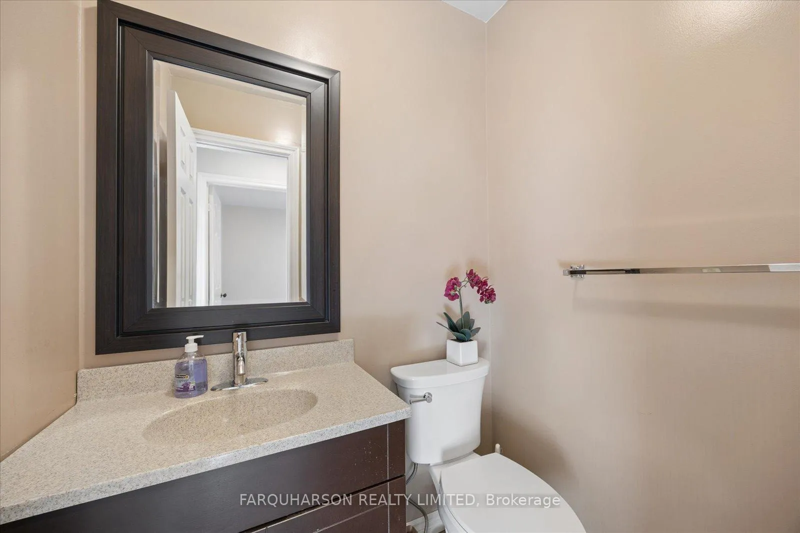 Photo 14 of 44 Elson Street, Markham, Middlefield — HOMEH