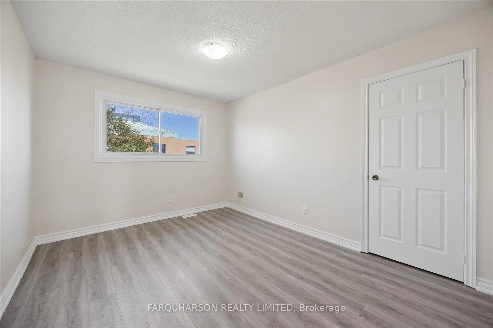 Photo 19 of 44 Elson Street, Markham, Middlefield — HOMEH