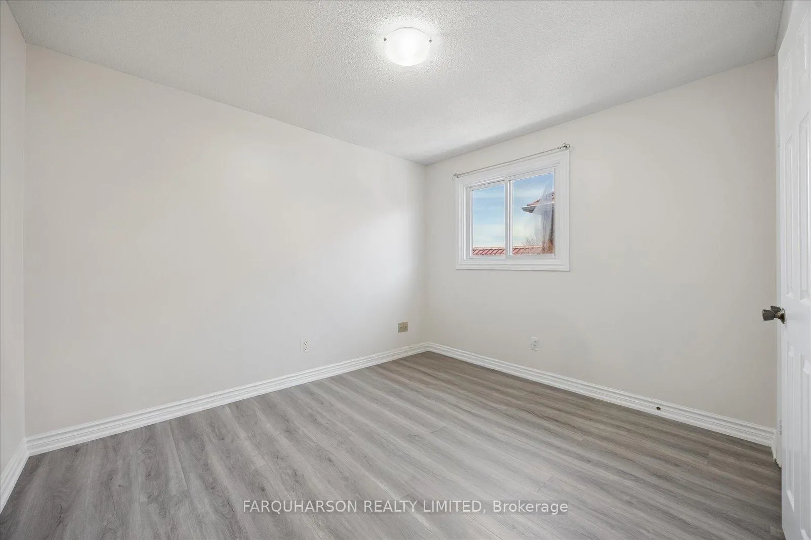 Photo 22 of 44 Elson Street, Markham, Middlefield — HOMEH