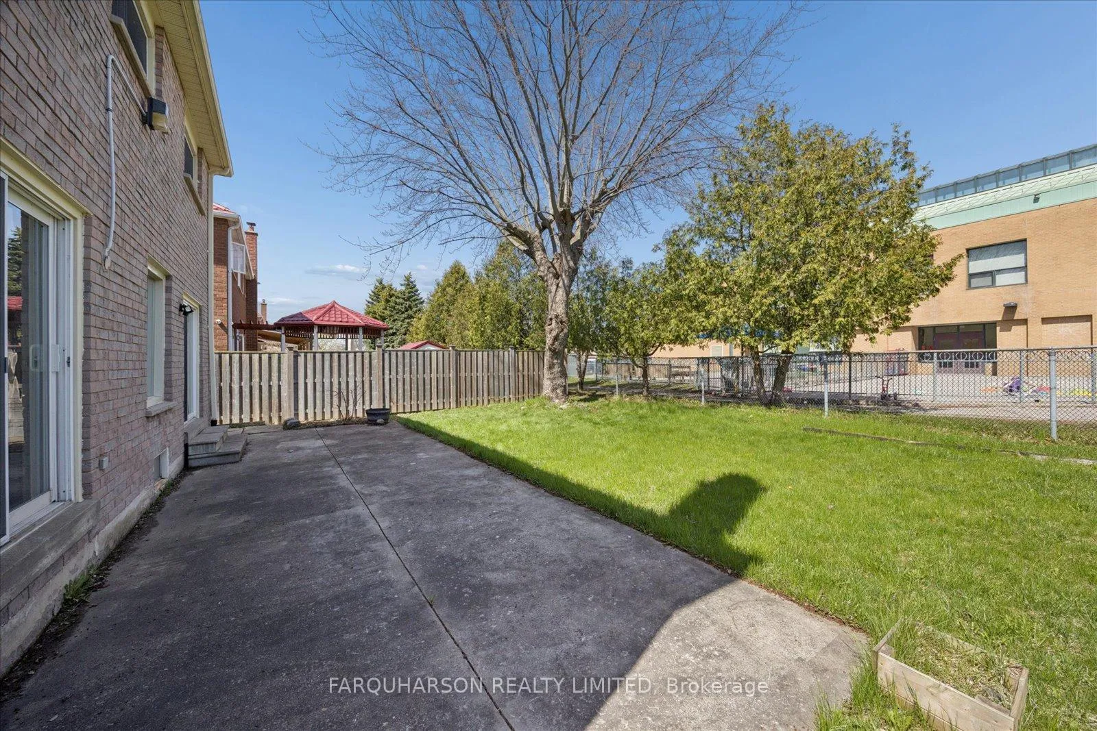 Photo 23 of 44 Elson Street, Markham, Middlefield — HOMEH