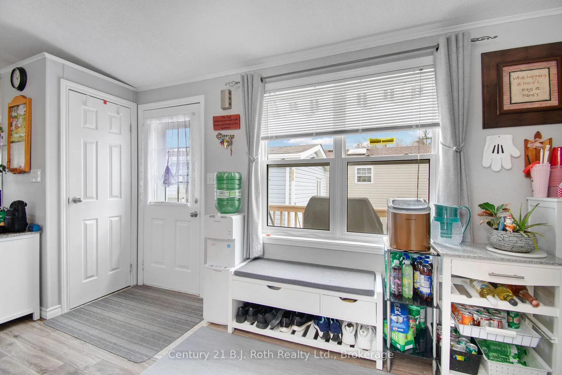 Photo 6 of 4114 Hemlock Crescent, Severn, Rural Severn — HOMEH