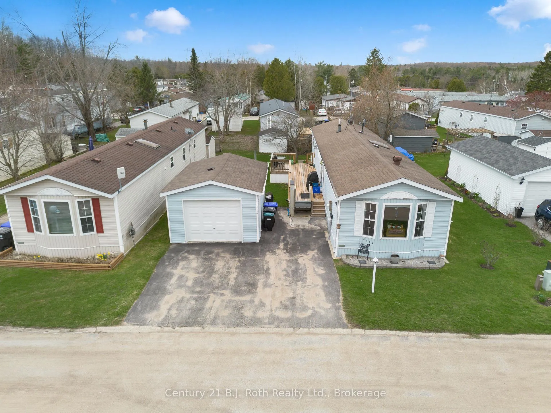 Photo 40 of 4114 Hemlock Crescent, Severn, Rural Severn — HOMEH