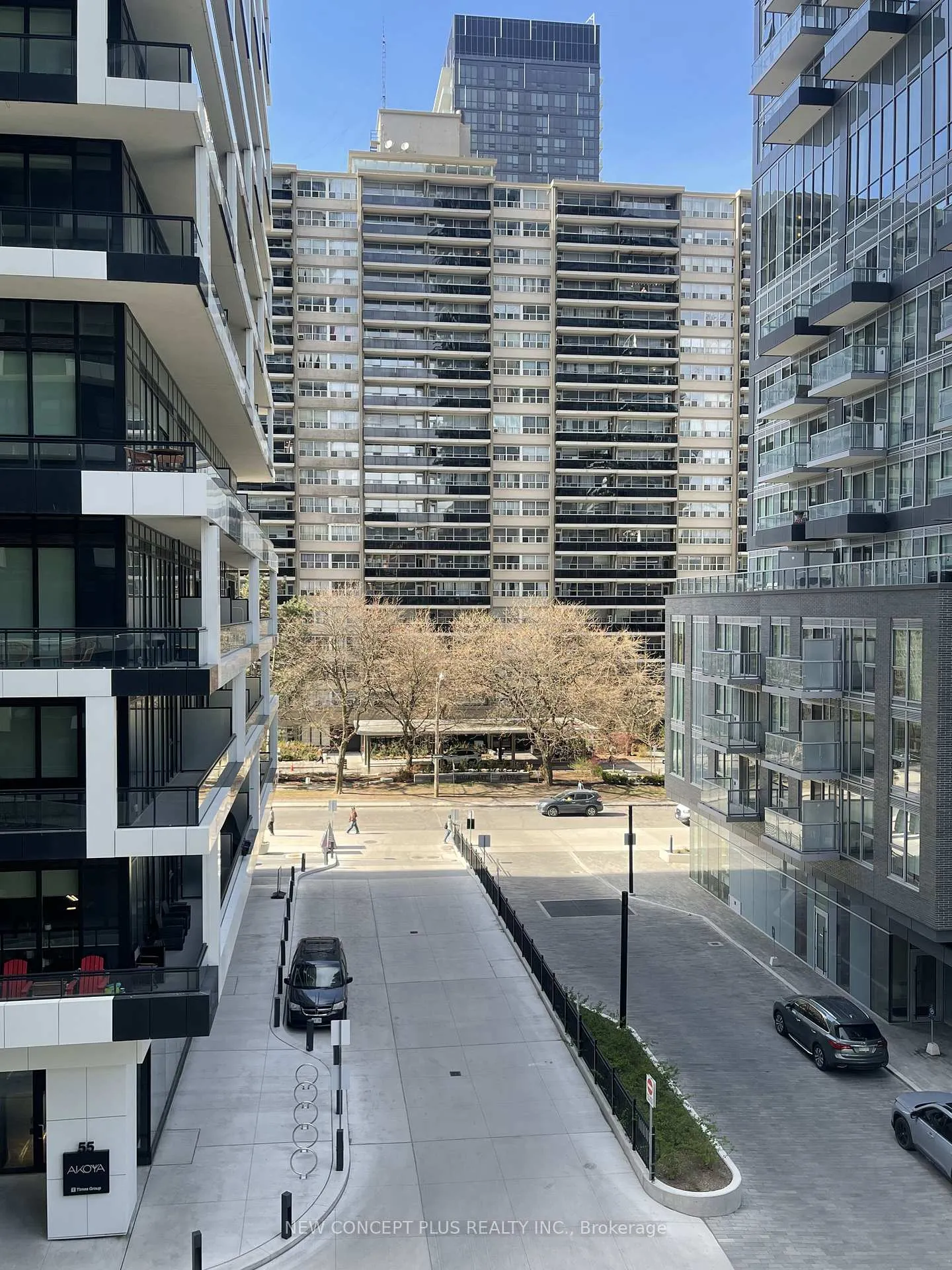 Photo 23 of Unit 403, 65 Broadway Avenue, Toronto, Mount Pleasant West — HOMEH