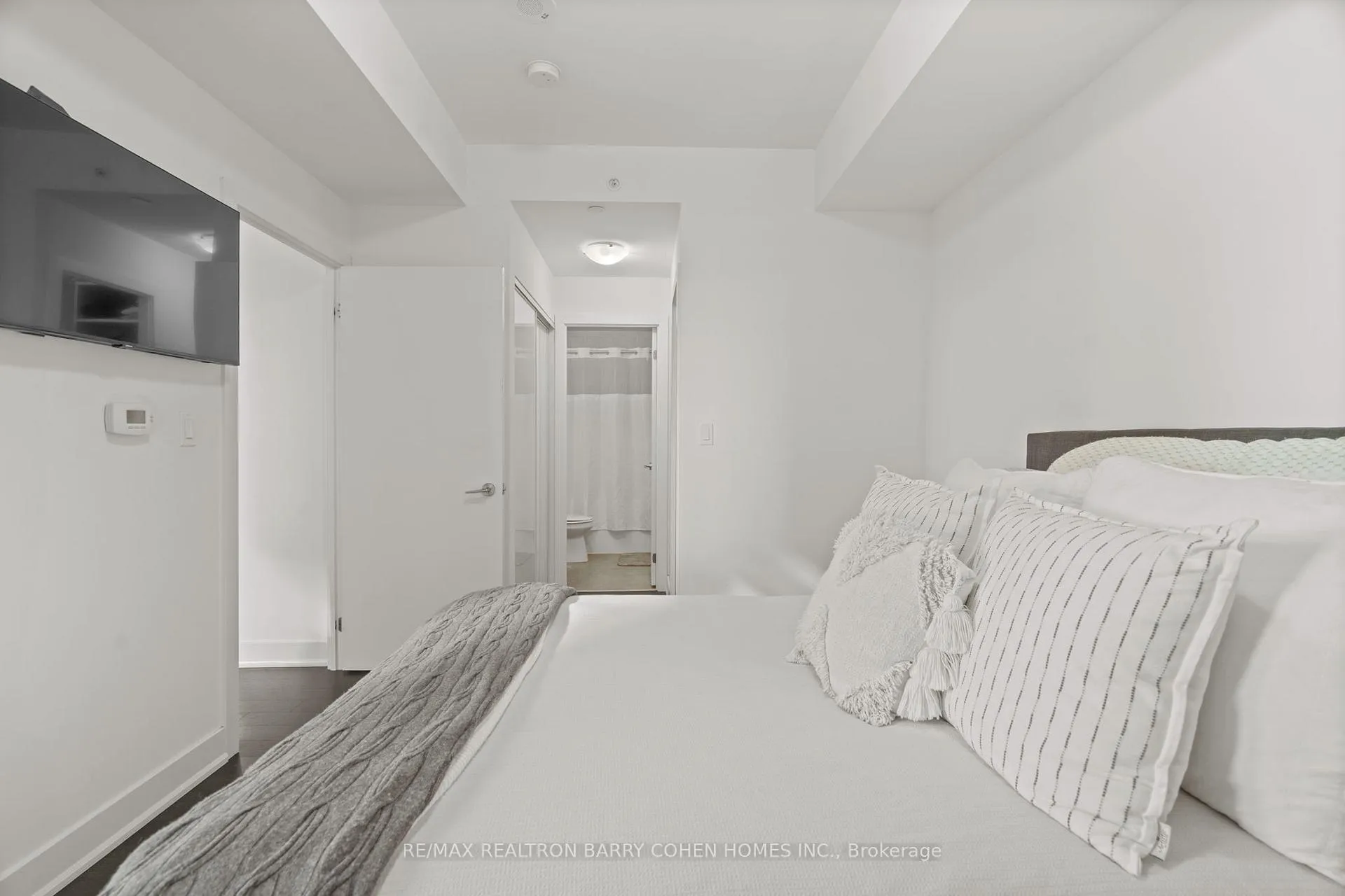 Photo 22 of Unit 1206, 1486 Bathurst Street, Toronto, Humewood-Cedarvale — HOMEH