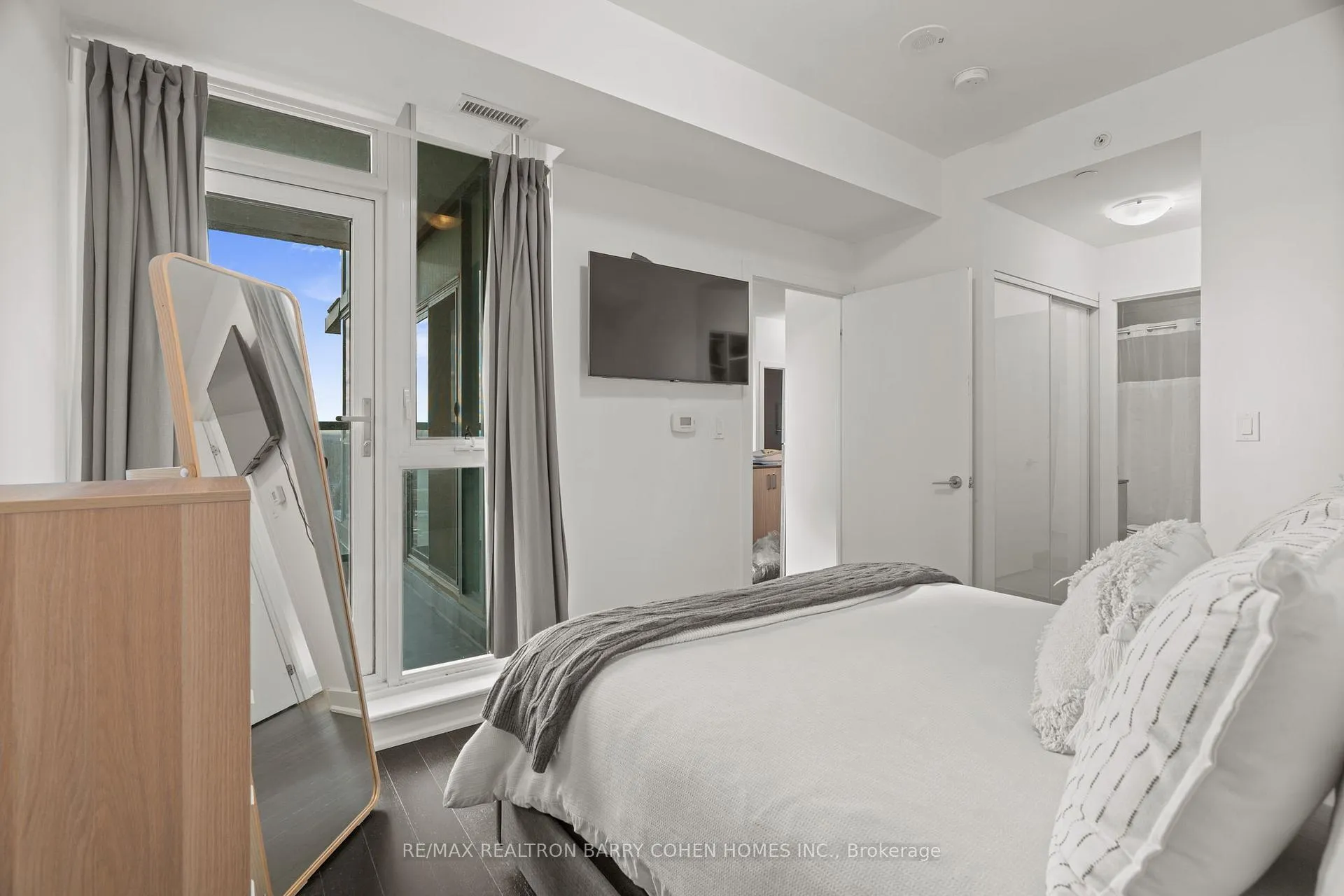 Photo 23 of Unit 1206, 1486 Bathurst Street, Toronto, Humewood-Cedarvale — HOMEH