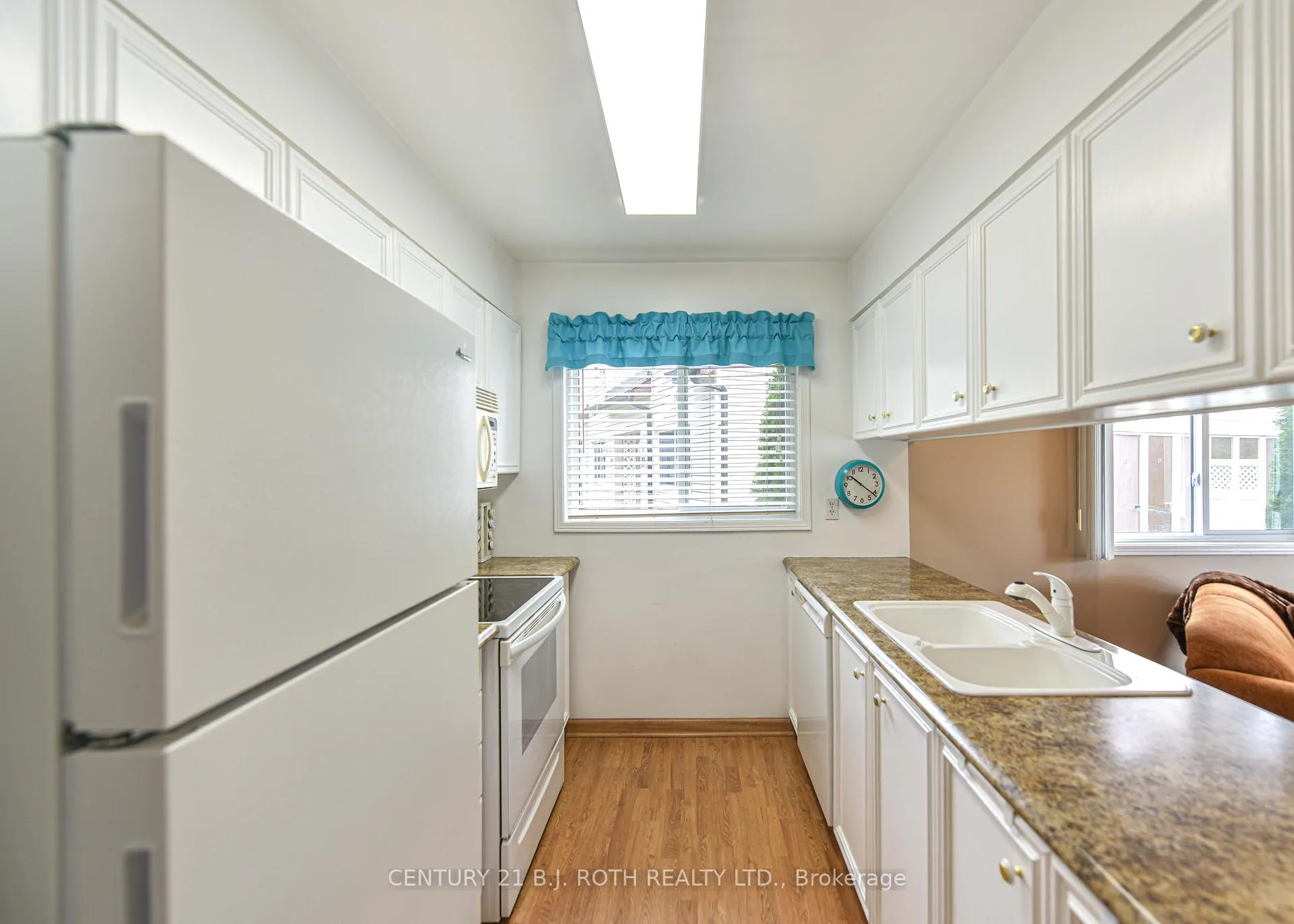 Photo 4 of Unit 18, 71 Laguna Parkway, Ramara, Brechin — HOMEH