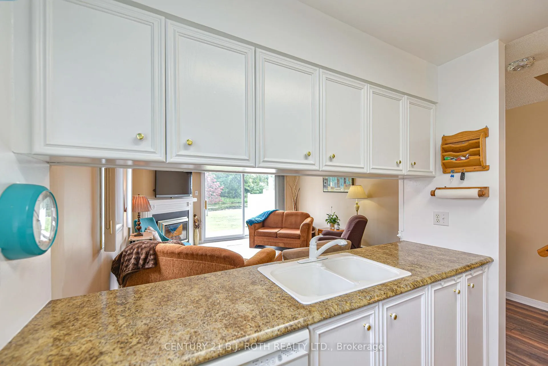 Photo 6 of Unit 18, 71 Laguna Parkway, Ramara, Brechin — HOMEH