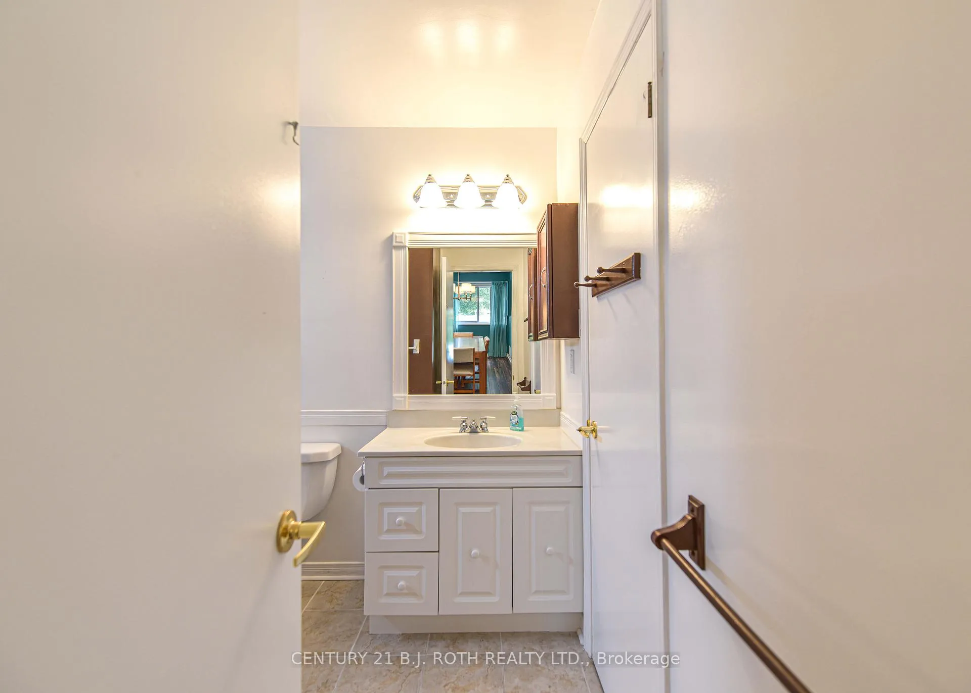 Photo 12 of Unit 18, 71 Laguna Parkway, Ramara, Brechin — HOMEH