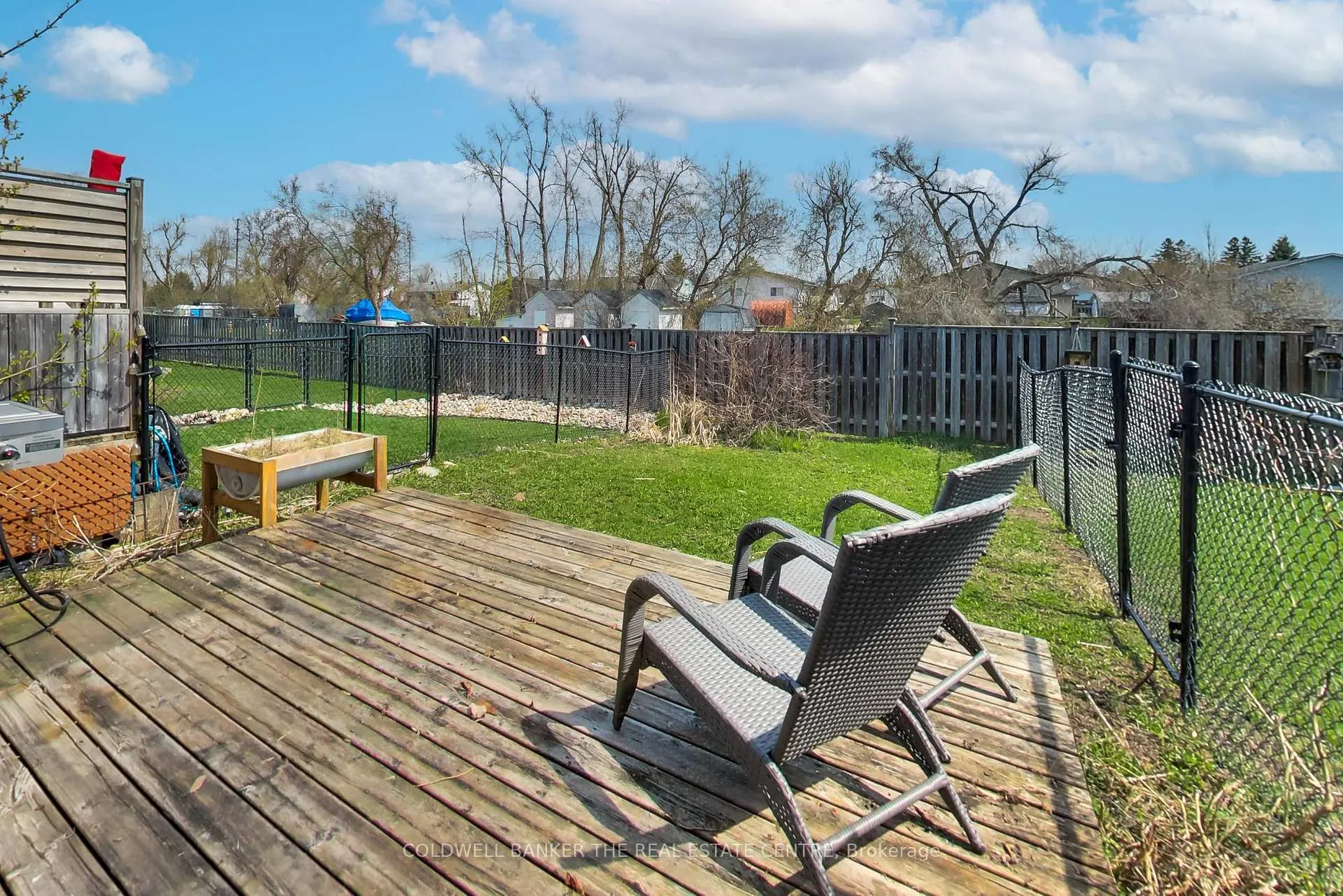 Photo 19 of 24 Michelle Drive, Orillia — HOMEH