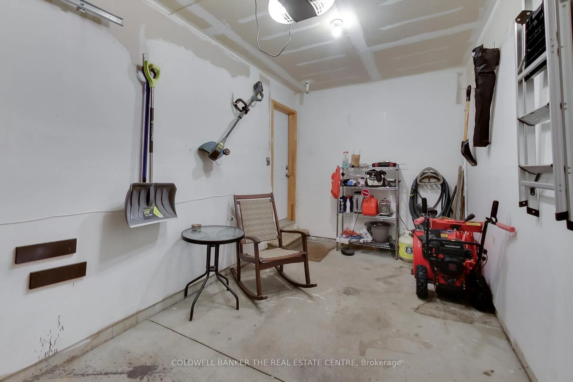 Photo 22 of 24 Michelle Drive, Orillia — HOMEH