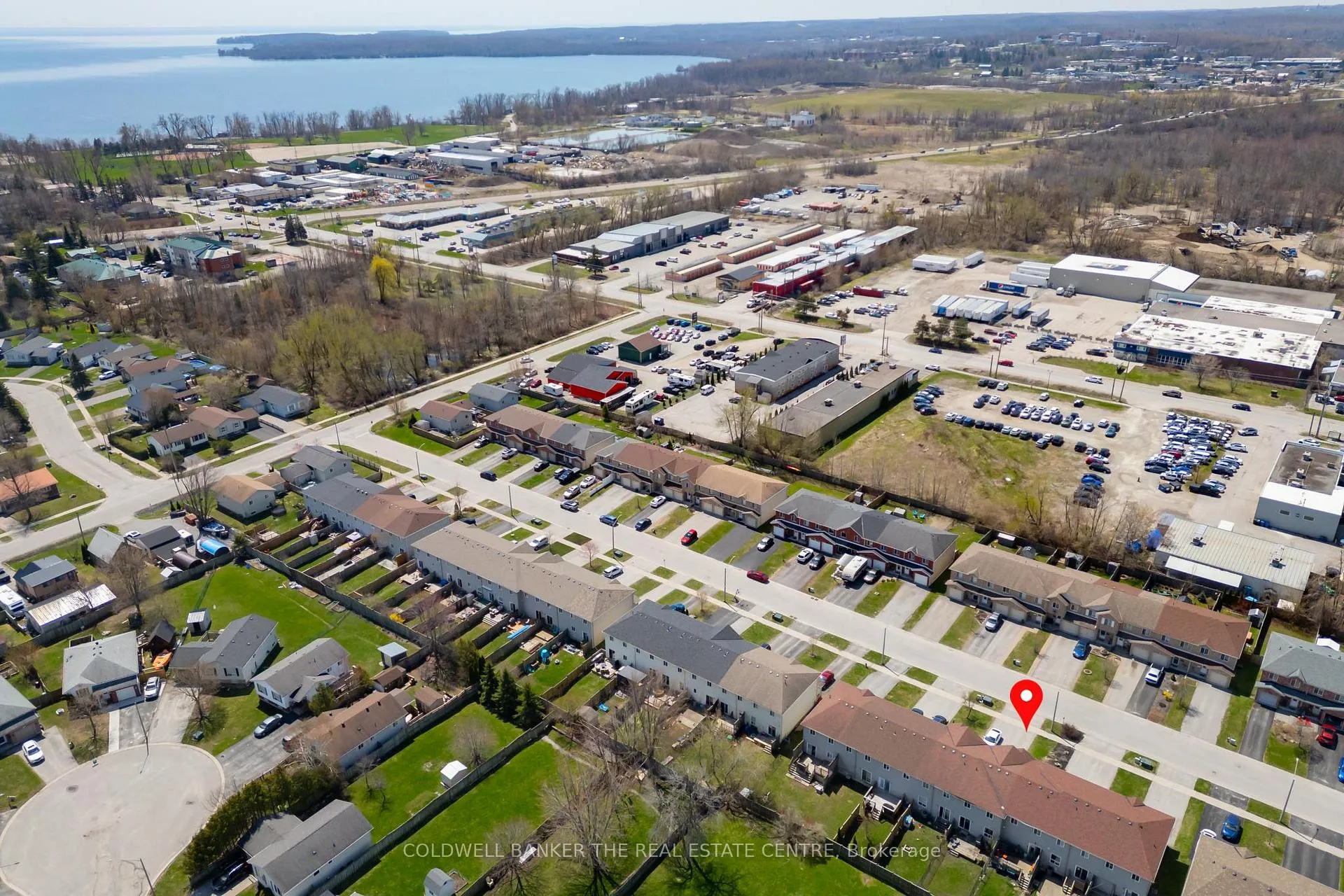 Photo 25 of 24 Michelle Drive, Orillia — HOMEH