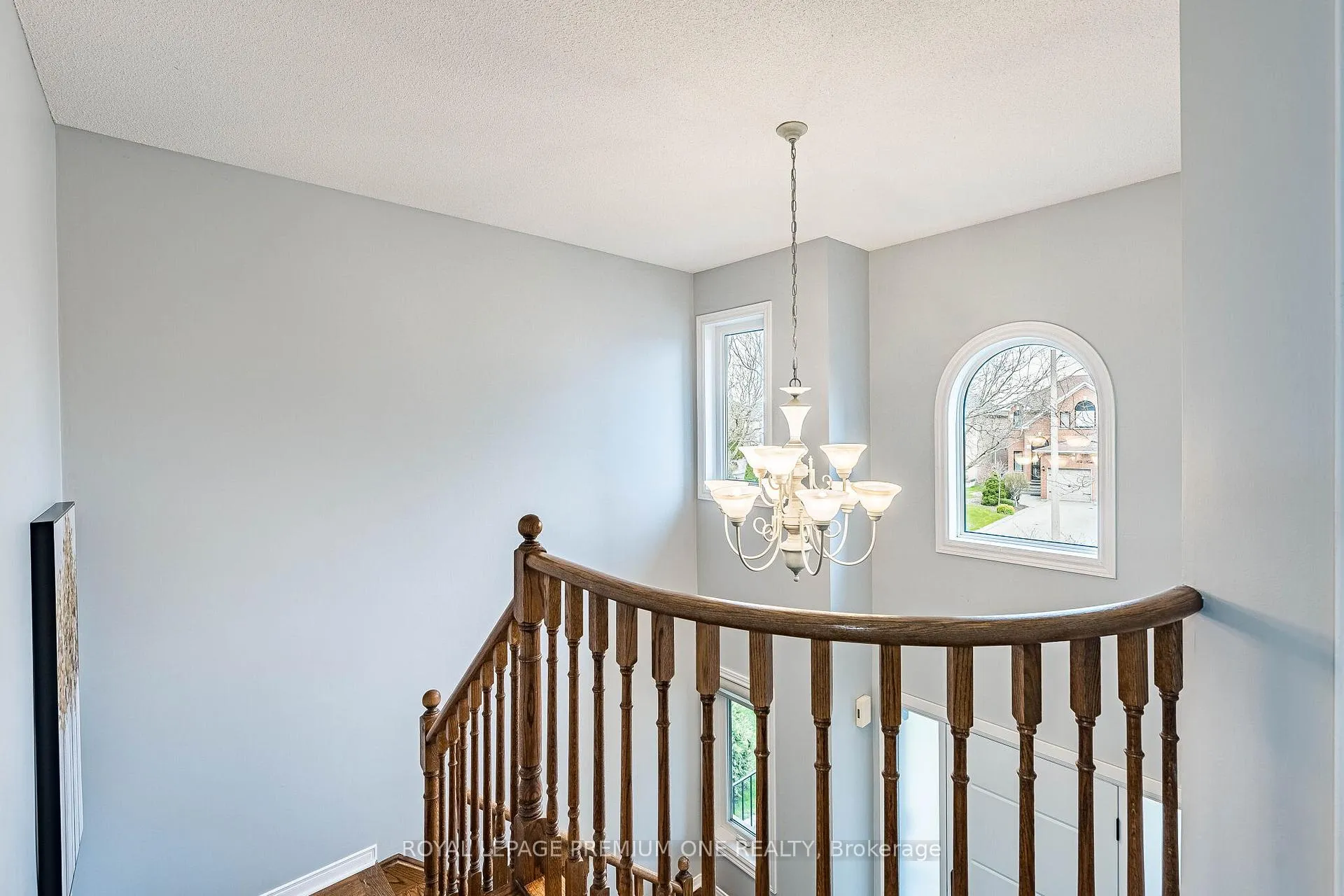 Photo 20 of 109 Kirkbride Crescent, Vaughan, Maple — HOMEH