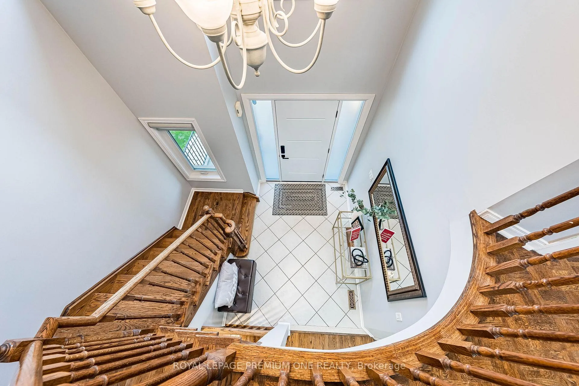 Photo 21 of 109 Kirkbride Crescent, Vaughan, Maple — HOMEH