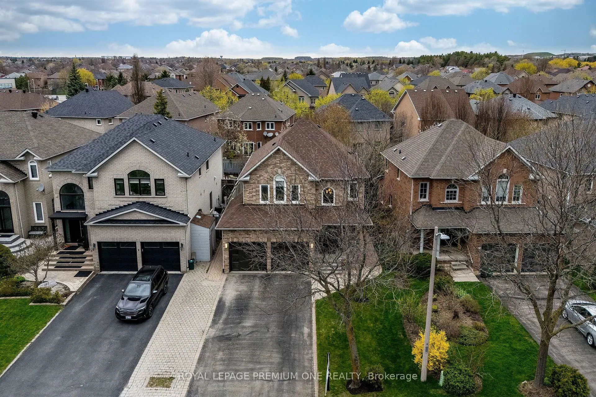 Photo 44 of 109 Kirkbride Crescent, Vaughan, Maple — HOMEH