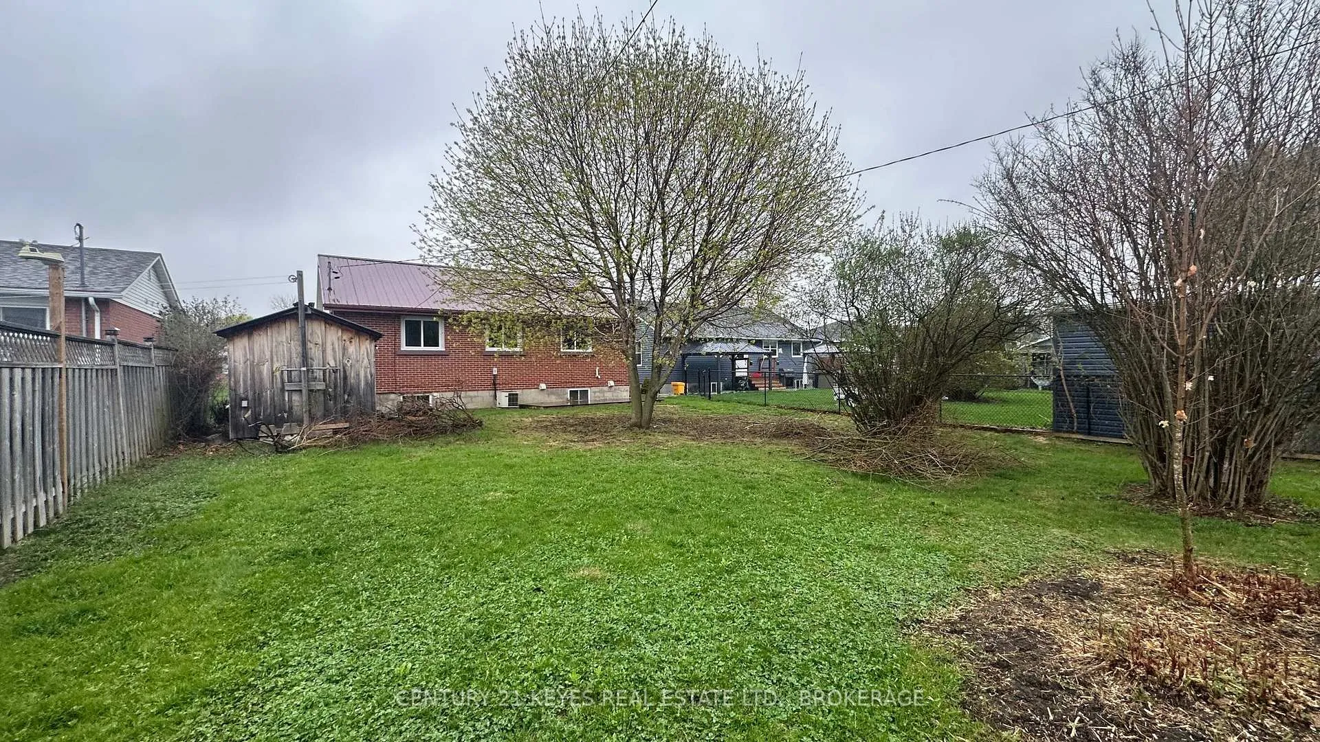 Photo 15 of 34 Salisbury Avenue, Brockville — HOMEH