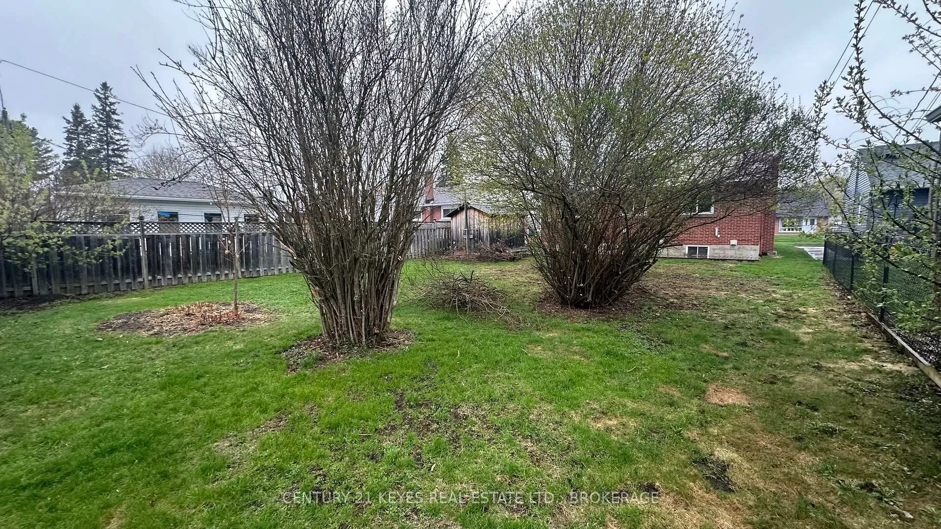 Photo 24 of 34 Salisbury Avenue, Brockville — HOMEH