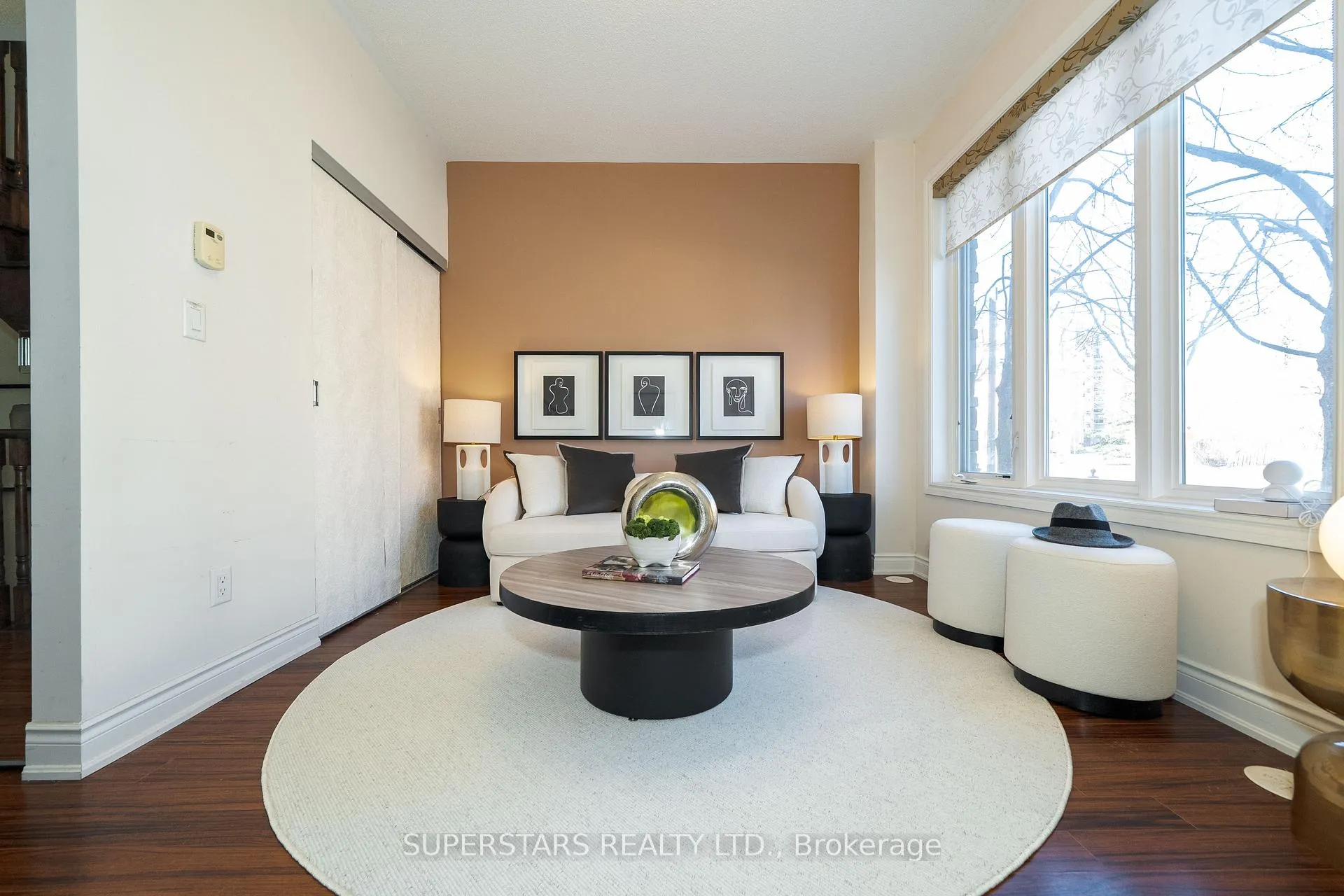 Photo 2 of 261 South Park Road, Markham, Commerce Valley — HOMEH