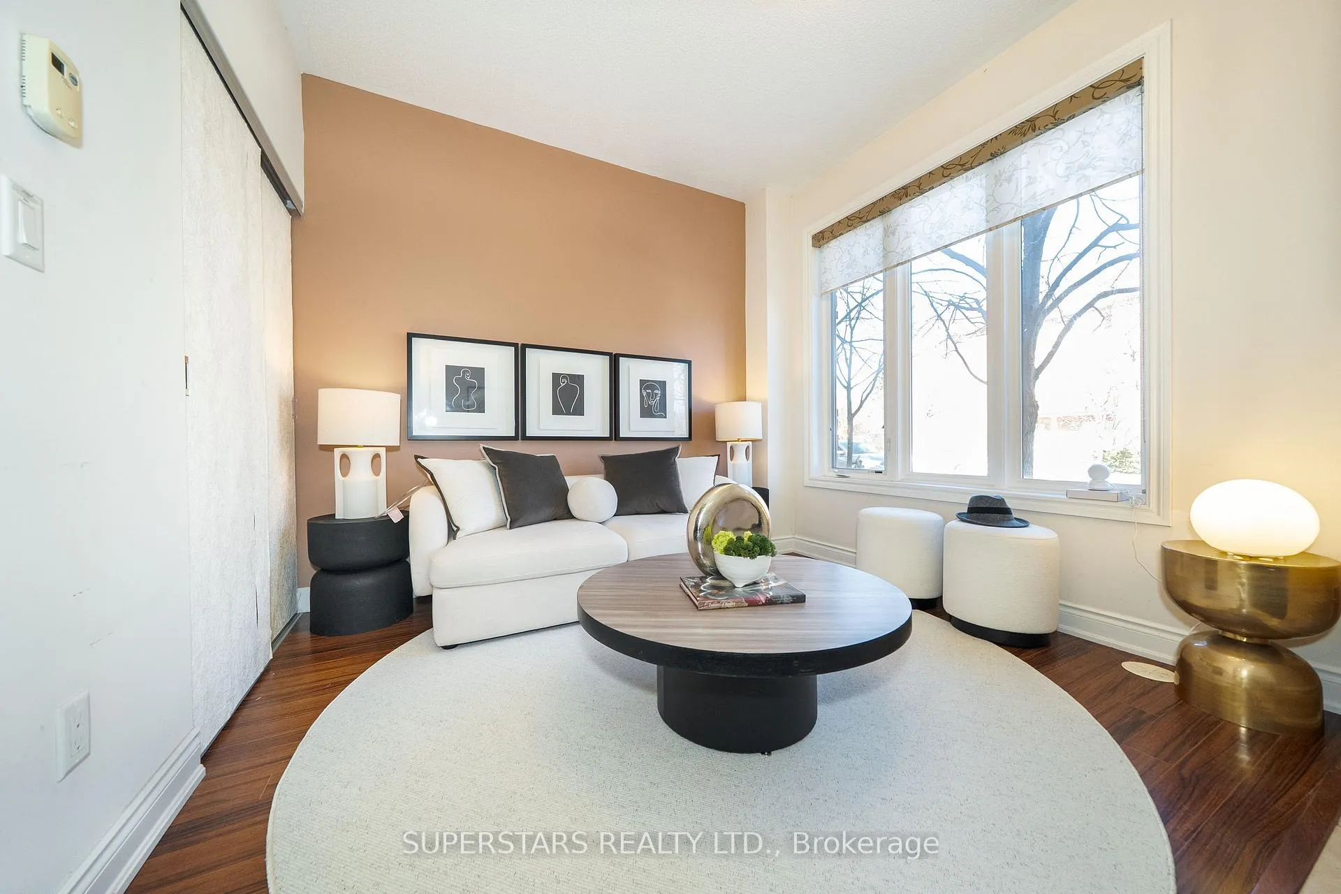 Photo 3 of 261 South Park Road, Markham, Commerce Valley — HOMEH