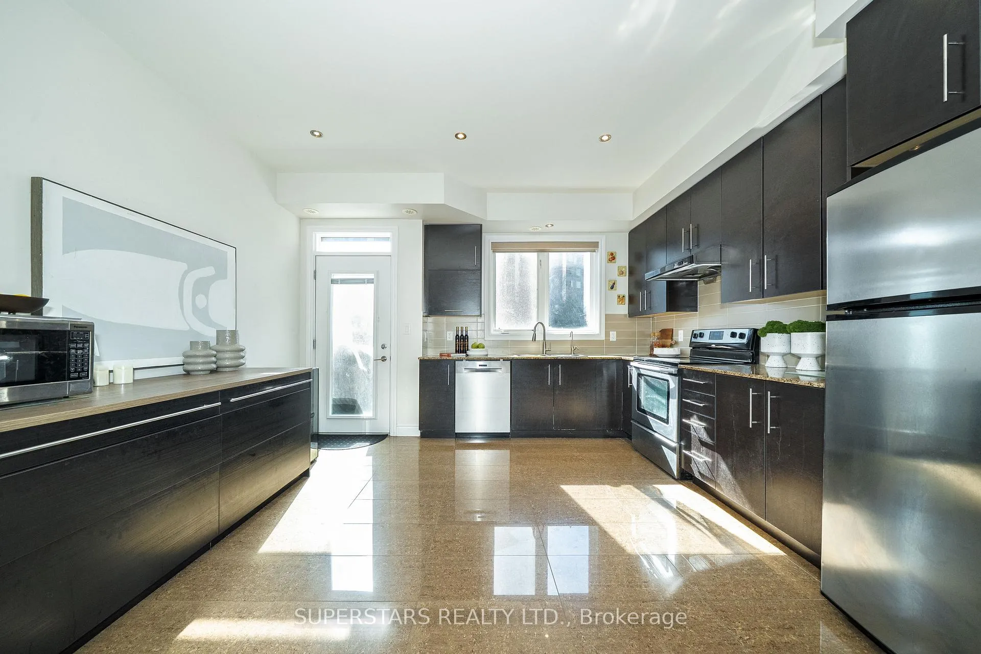Photo 10 of 261 South Park Road, Markham, Commerce Valley — HOMEH