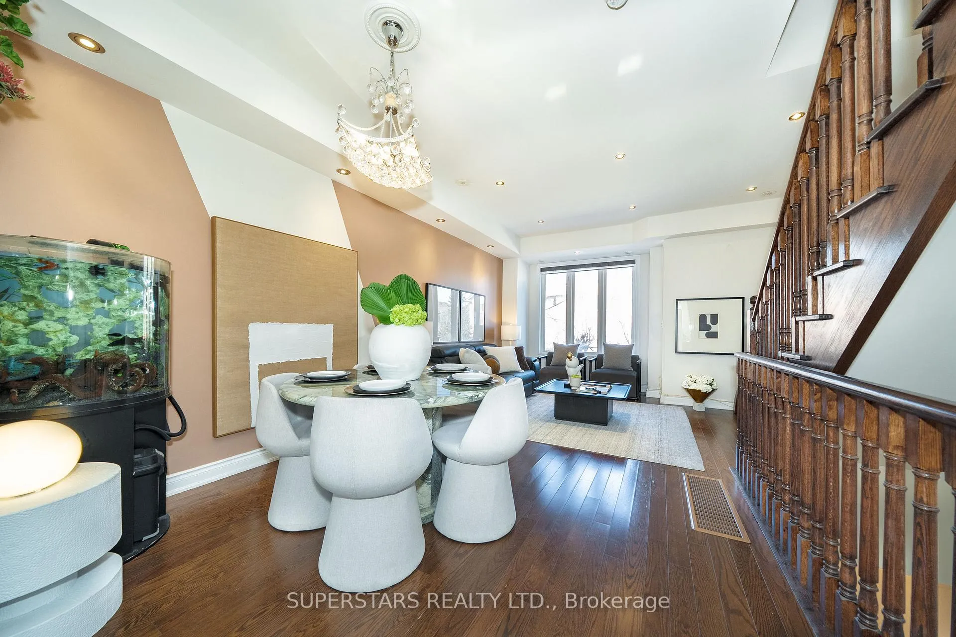 Photo 13 of 261 South Park Road, Markham, Commerce Valley — HOMEH