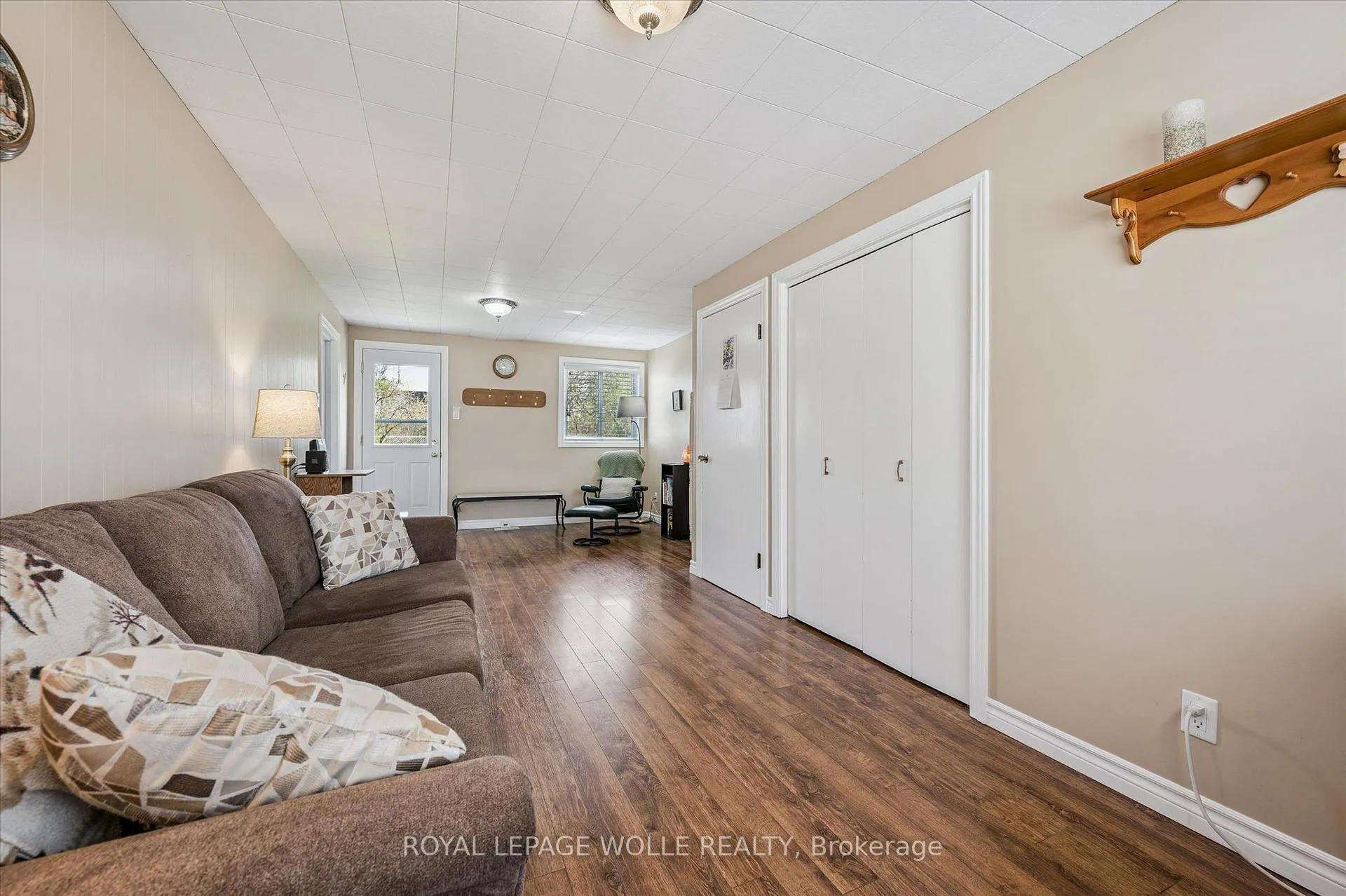 Photo 29 of 39 Charlotte Crescent, Kitchener — HOMEH