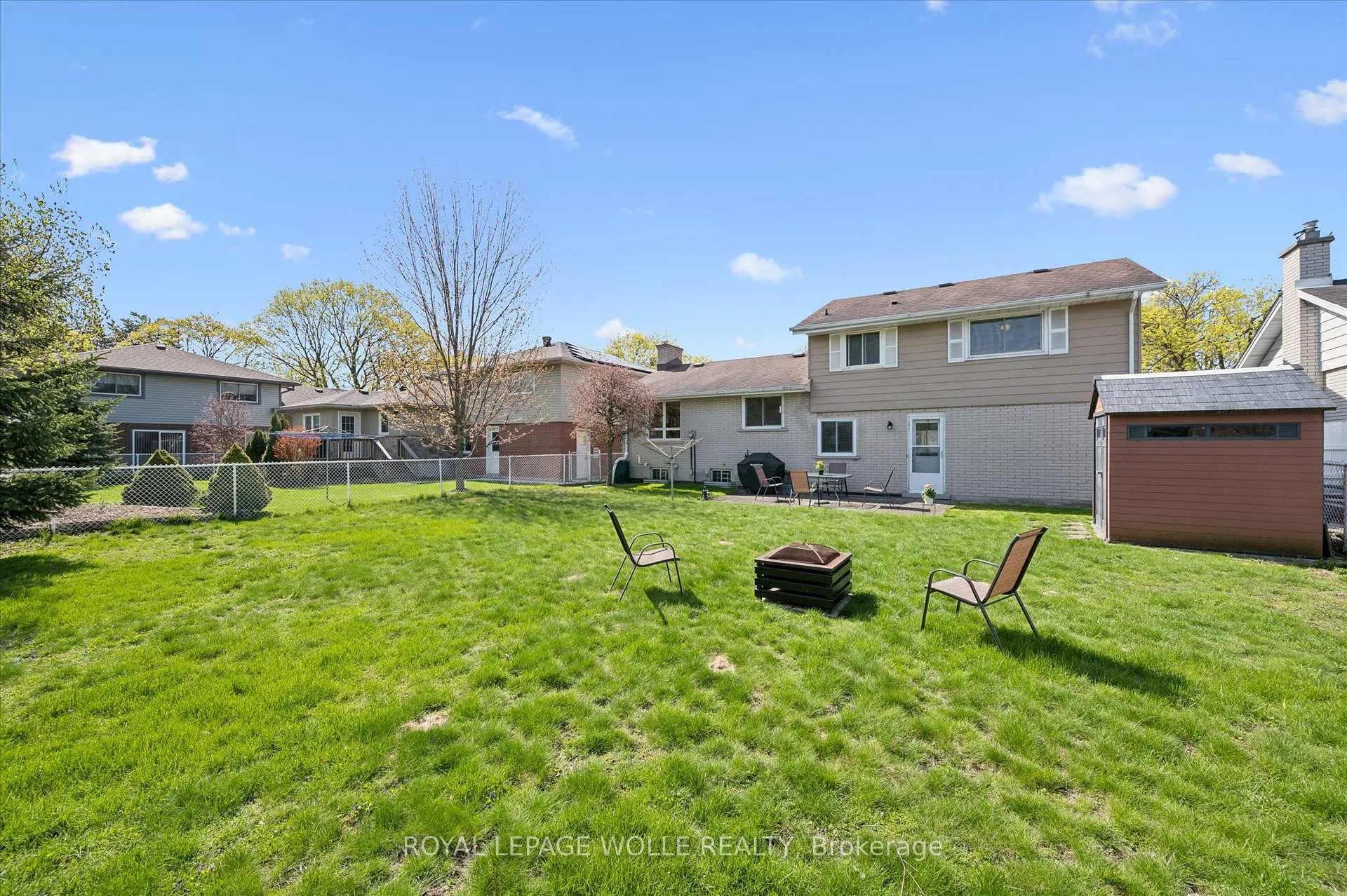 Photo 39 of 39 Charlotte Crescent, Kitchener — HOMEH