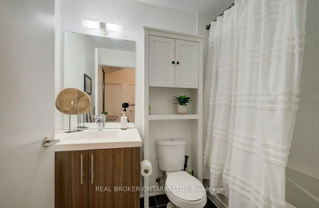 Photo 8 of Unit 308, 85 Duke Street W, Kitchener, City Commercial Core — HOMEH