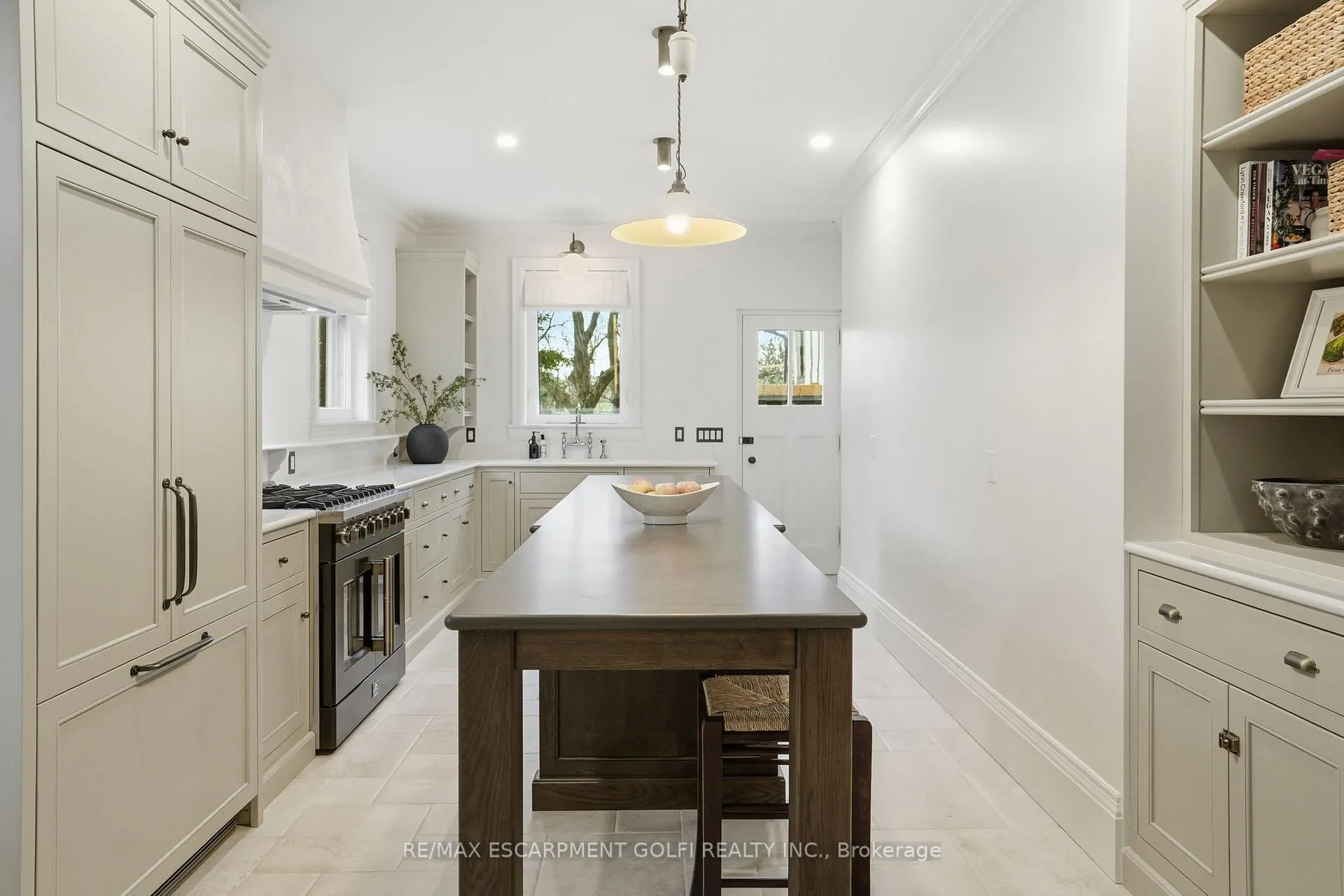 Photo 13 of 18 Inglewood Drive, Hamilton, Durand — HOMEH