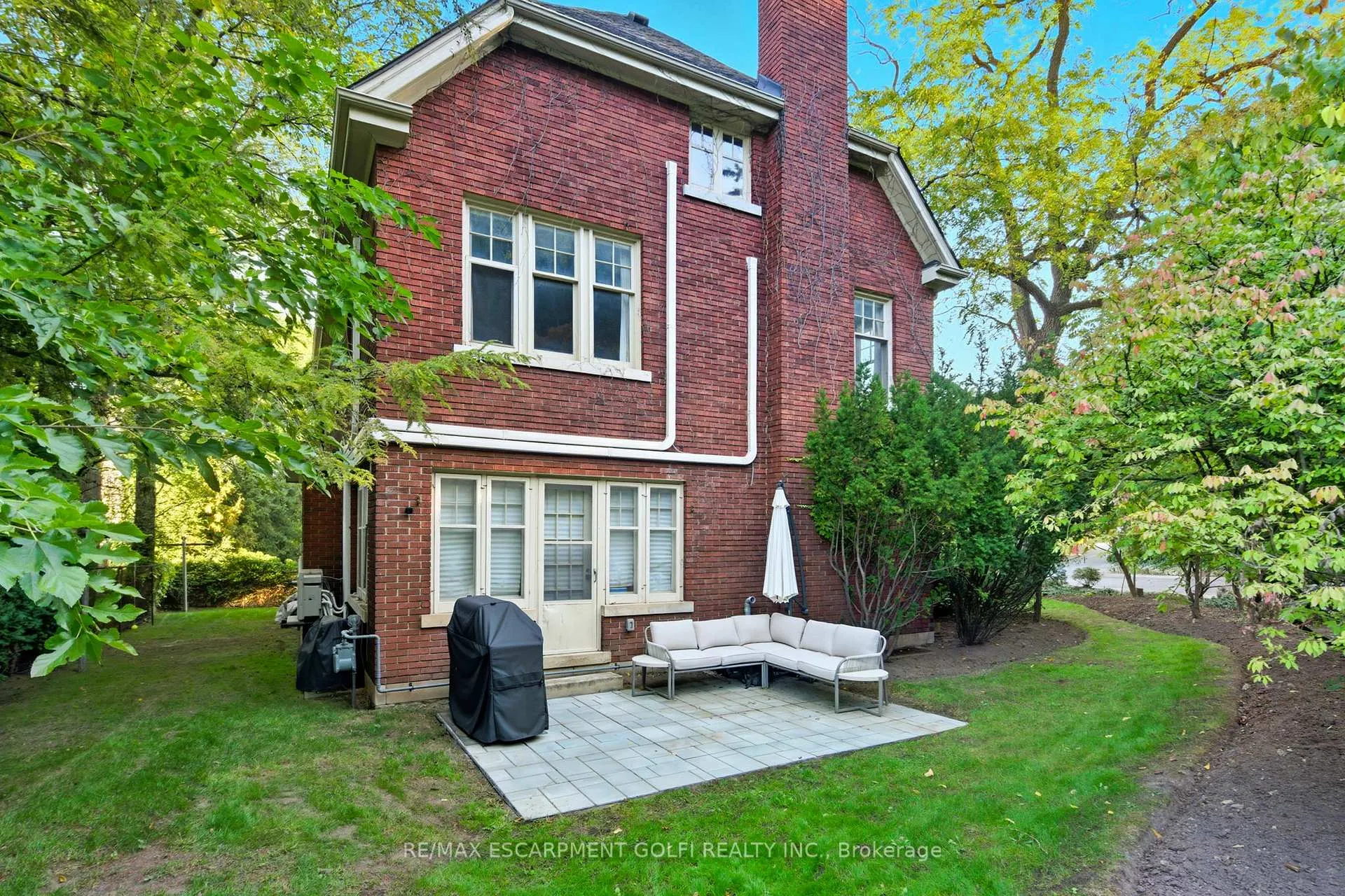 Photo 38 of 18 Inglewood Drive, Hamilton, Durand — HOMEH