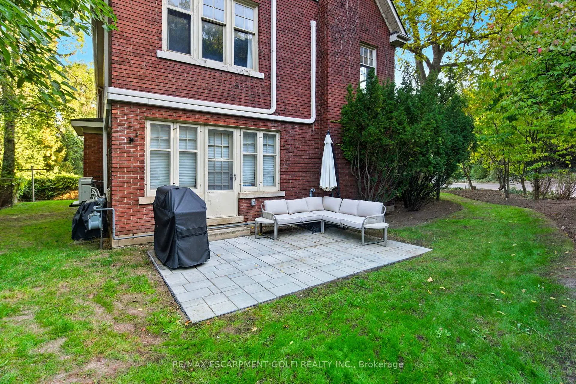 Photo 39 of 18 Inglewood Drive, Hamilton, Durand — HOMEH
