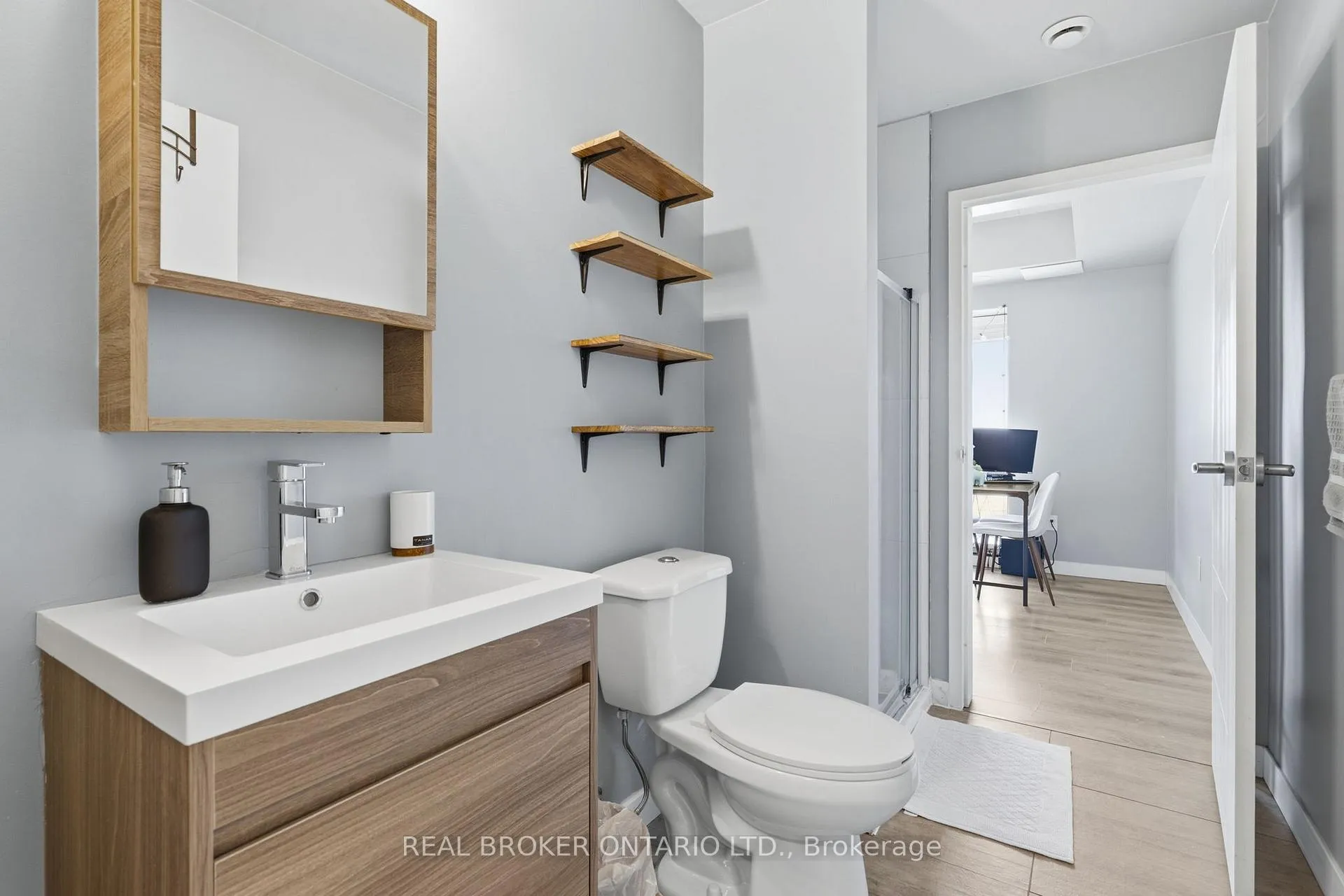 Photo 23 of Unit 1905, 318 Spruce Street, Waterloo, Lakeshore Village — HOMEH