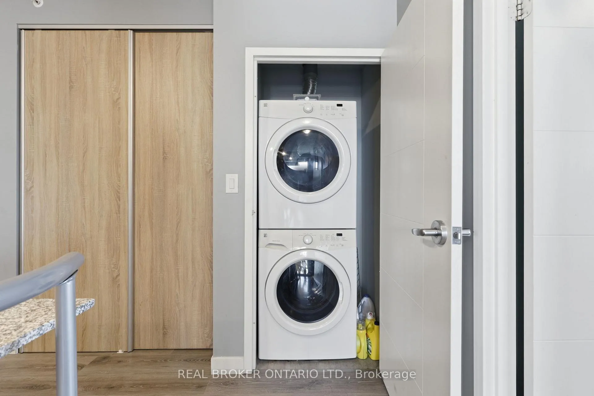 Photo 24 of Unit 1905, 318 Spruce Street, Waterloo, Lakeshore Village — HOMEH