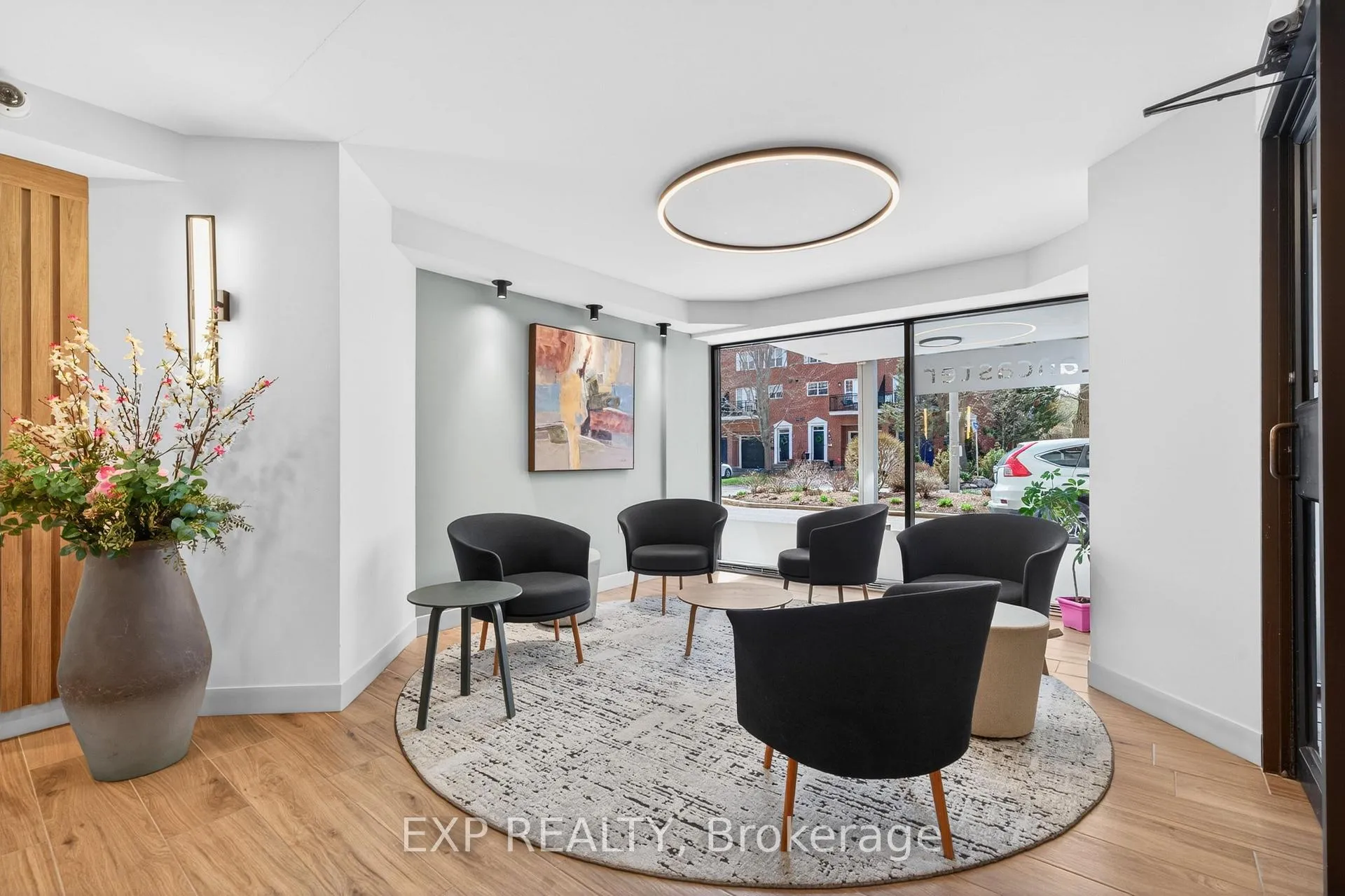 Photo 5 of Unit 605, 225 Alvin Road, Ottawa, Manor Park — HOMEH