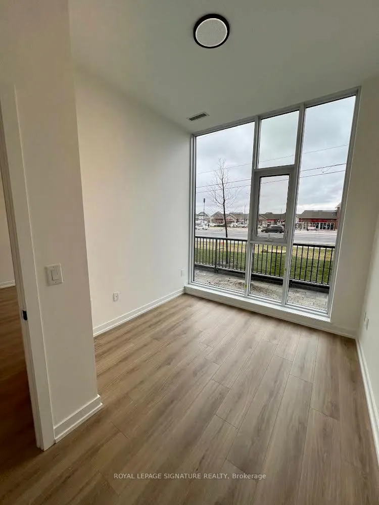 Photo 6 of Unit 109, 10 Lagerfeld Drive, Brampton, Northwest Brampton — HOMEH