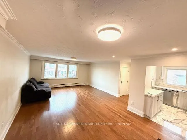 Photo 6 of 25 Donald Avenue, Toronto, Keelesdale-Eglinton West — HOMEH