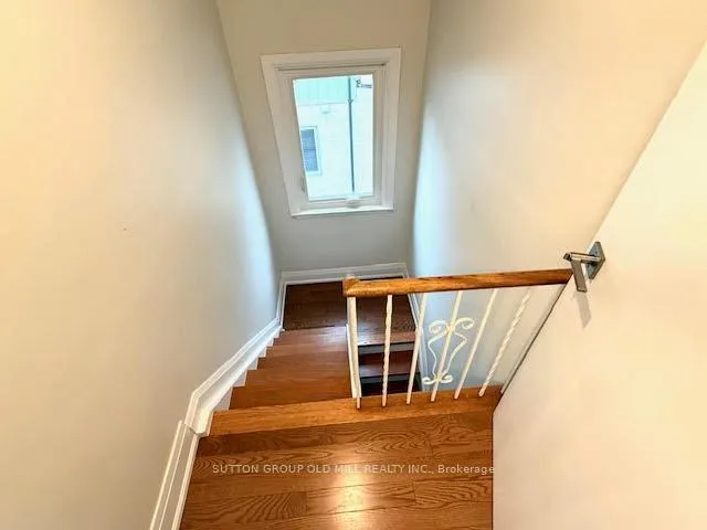 Photo 14 of 25 Donald Avenue, Toronto, Keelesdale-Eglinton West — HOMEH